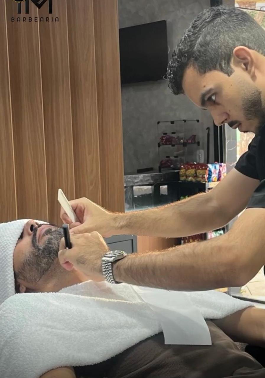 Corte de cabelo masculino na RM Barbearia
